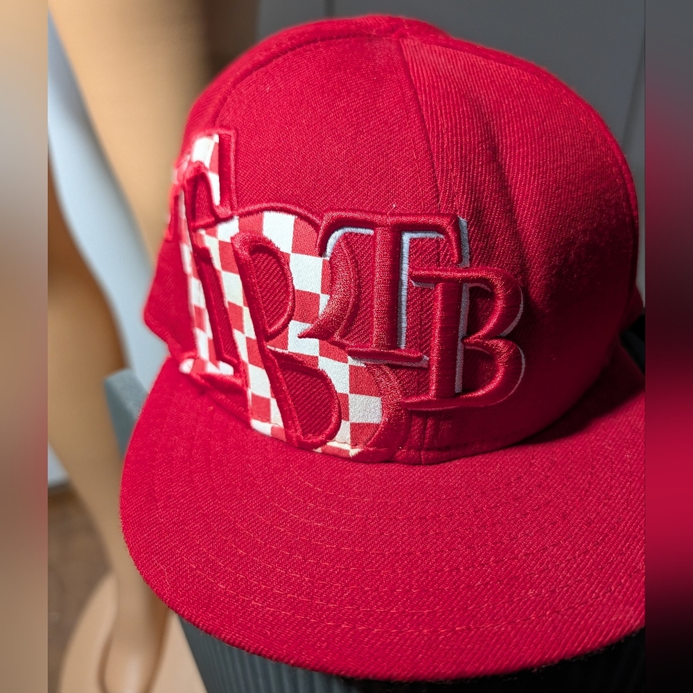 New Era Tampa Bay Rays Red Checkerboard Embroidered Letter Cap 7 1/8